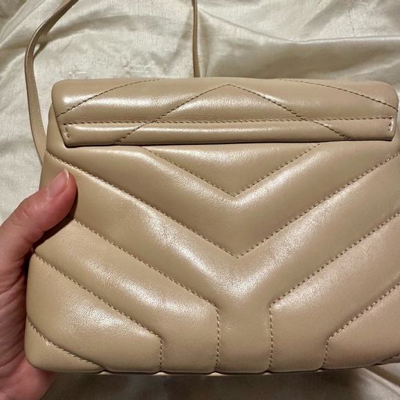 YSL Pouch Monogramme Leather Quilted Crossbody/ Shoulder bag Beige -authenticity - Picture 4 of 11